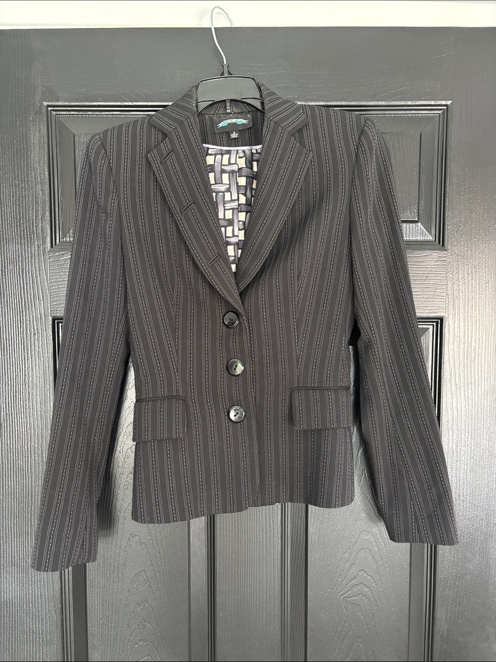 Tailored Black Pinstripe Women's Blazer with Notch Lapel